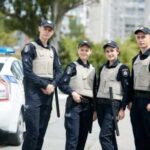 Поліцейські: патрульні, дільничні офіцери поліції - 9 клас