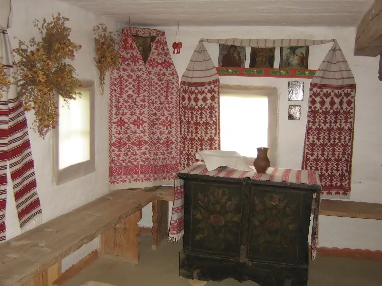 Українська хата як \